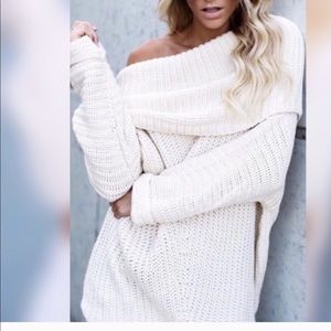 Ivory Chunky fold over sweater